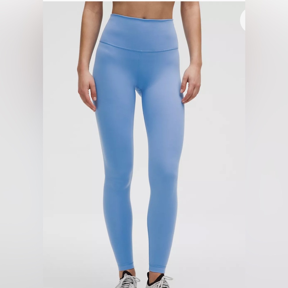 Lululemon Athletica Blue High-Rise Leggings wunder under